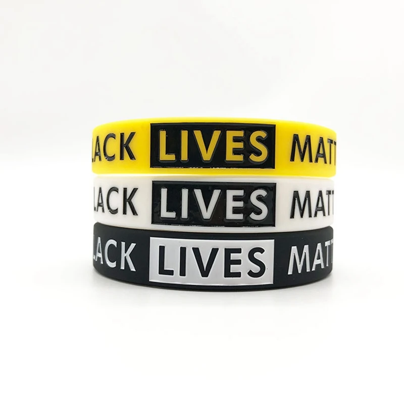 18245466670_2106215638