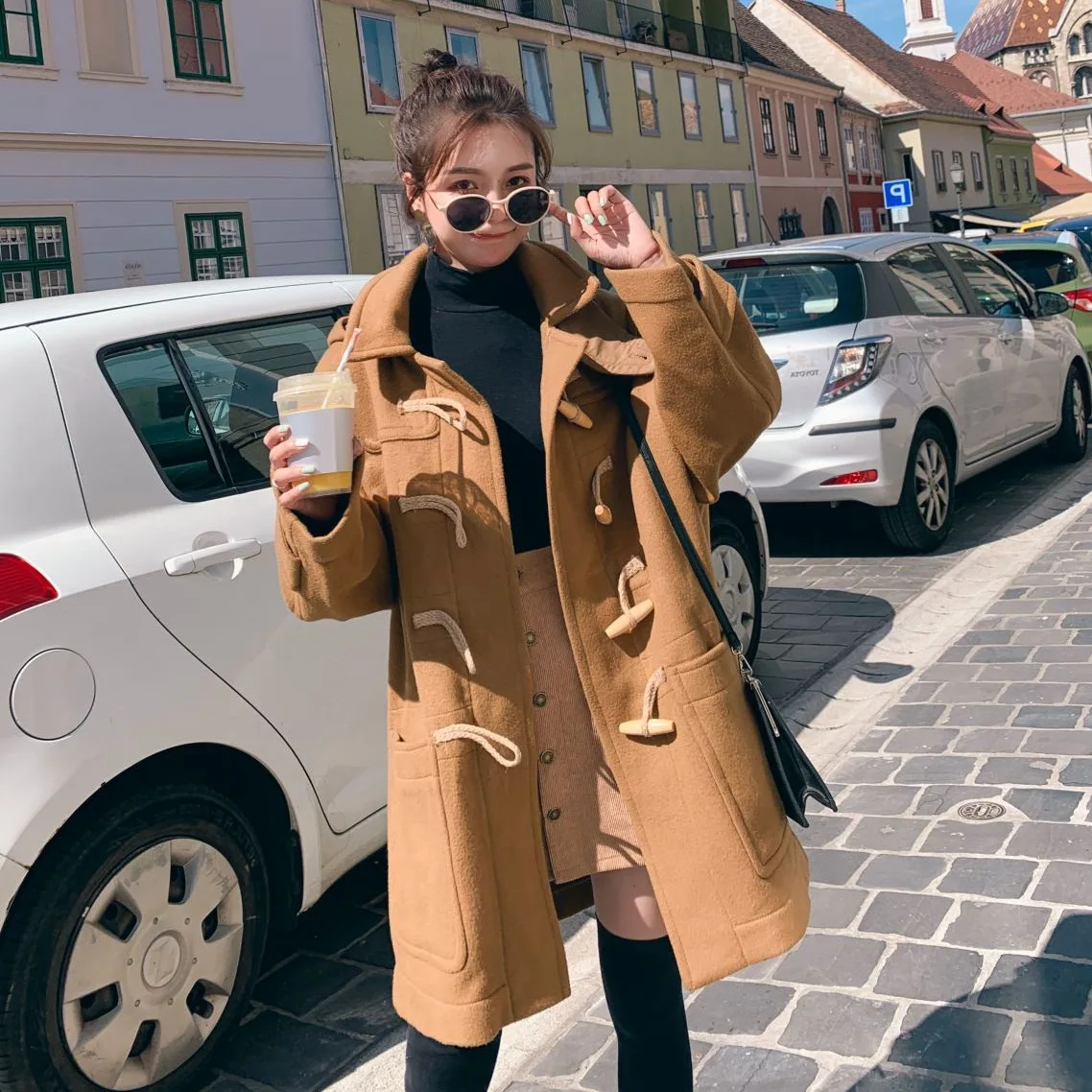 

Photo Shoot CHIC by Age Literature And Art Green Mid-length Hooded Deconstructable Toggle Woolen Coat Student