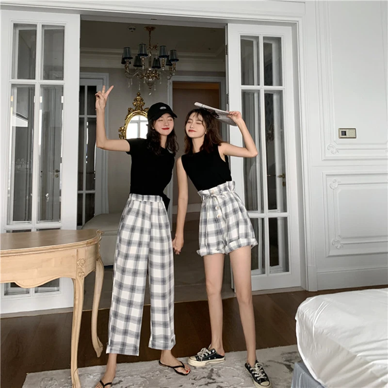 

Korean version of high-waist wide-leg Nine points pants + flower bud lace-up shorts casual style girls black and white check