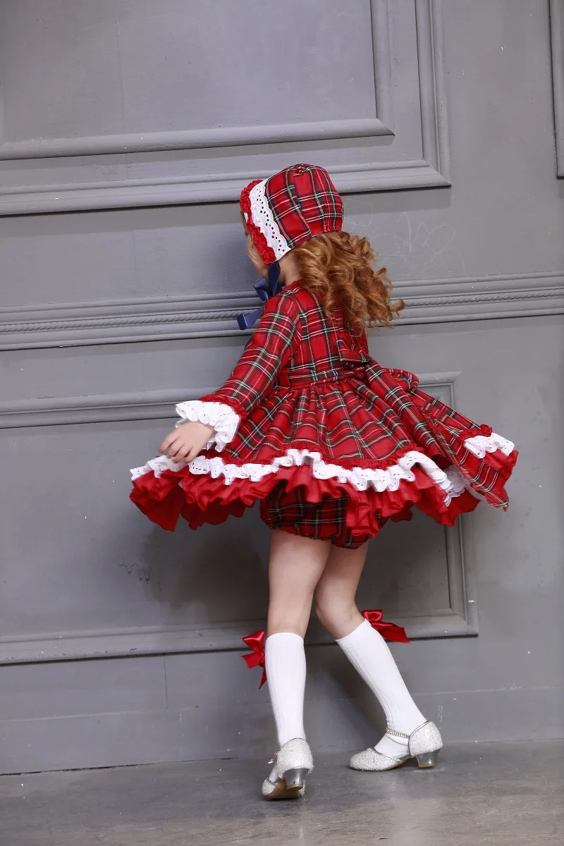 3 шт./компл., осенне-зимнее клетчатое винтажное испанское платье принцессы с помпон для маленьких девочек рождественское праздничное платье в стиле «лолита» с шапкой и шортами