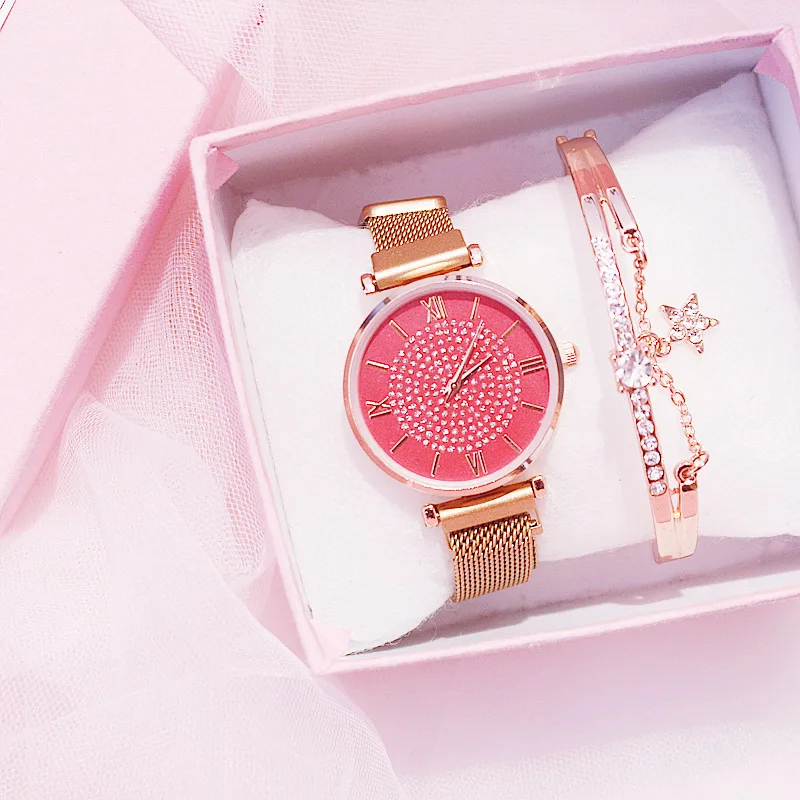 women watch  (20)