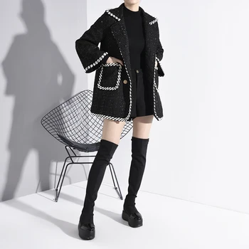 

LANMREM 2020 new spring and winter turn-down collar flare sleeves wool striped contrast colors singe button jacket PB64701