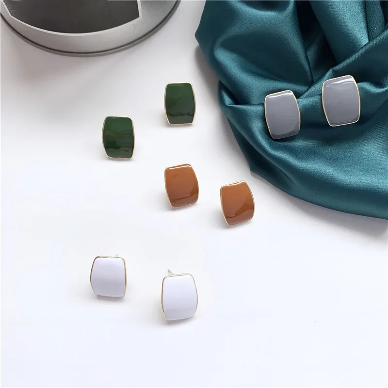 В стиле ретро Модная держащая форму серьги геометрической формы модная красивая