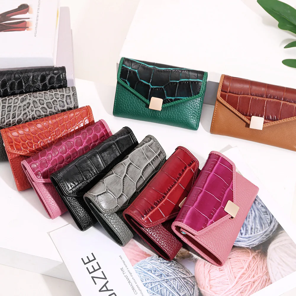 Crocodile Pattern Short Leather Lady Wallet Zipper Cowhide MultiCard ...
