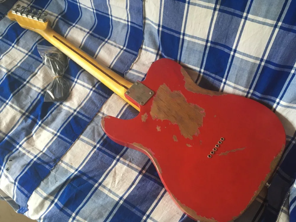 Изготовленная на заказ красная электрогитара ручной работы relic гитара пепельного тела старая аппаратная часть