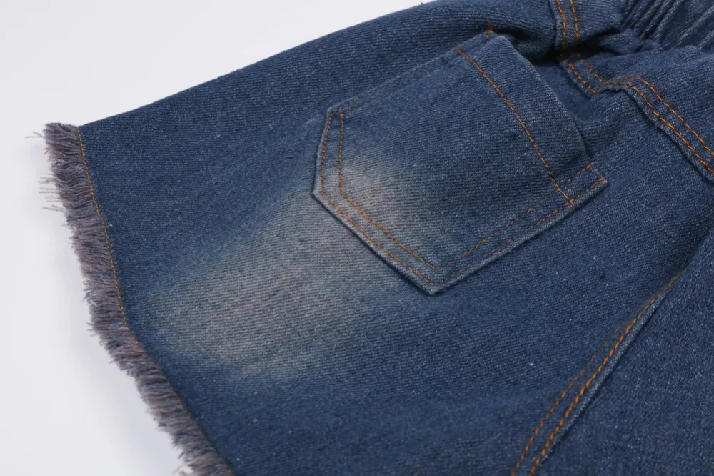 8886156333_1442301246