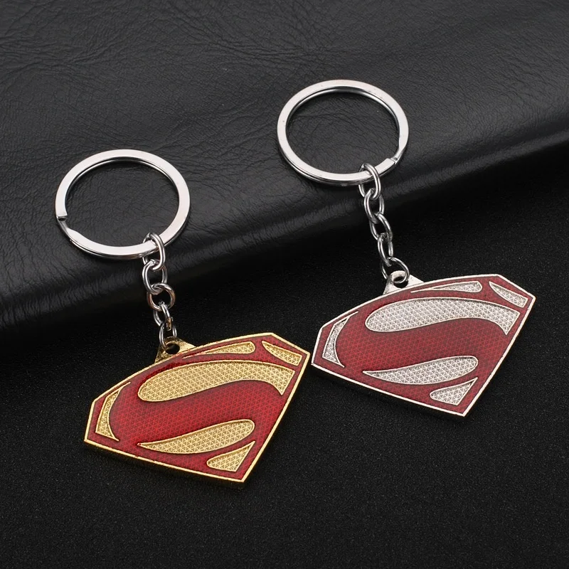 Бэтмен Брелок с суперменом анимации периферийных брелки для ключей Super Hero S кулон