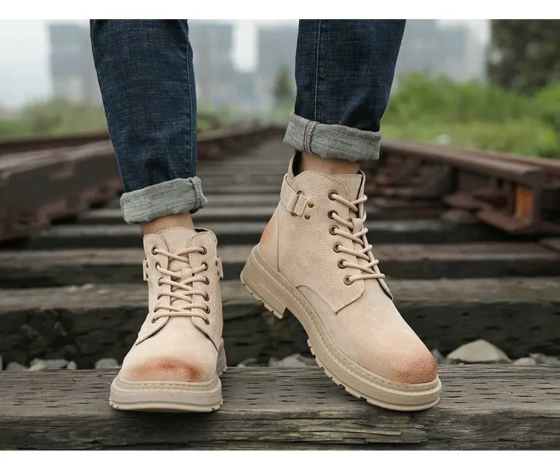 Autumn and winter new retro England booties Fashion wild Martin Boots Men High-top Lace-up tooling boots C23-09
