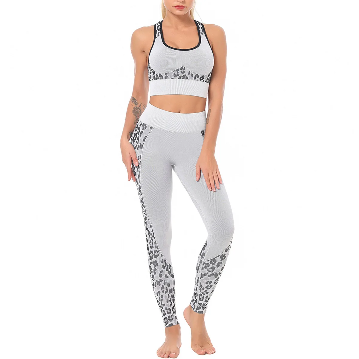 

AMRZS Net red hot style seamless knitted leopard pattern bra set moisture wicking yoga pants running sports top women