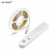 Светодиодный светильник под шкаф светодиодная лента светодиодный светильник с беспроводным PIR датчиком движения USB порт огни Кровать Сторона для шкафов лестниц освещение для гардероба