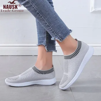 

2020 New Women's Sneakers Shoes Flat Knitting Spring Plus Size Female Mesh Vulcanized Ladies Slip on Breathable Casual Loafers