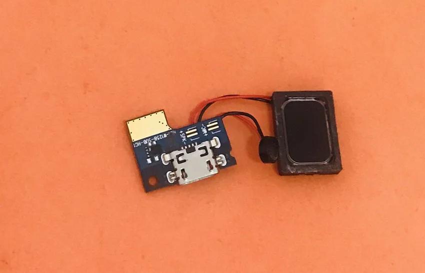 

Used Original USB Plug Charge Board +Microphone mic For Blackview A30 MTK6580A Quad Core Free shipping