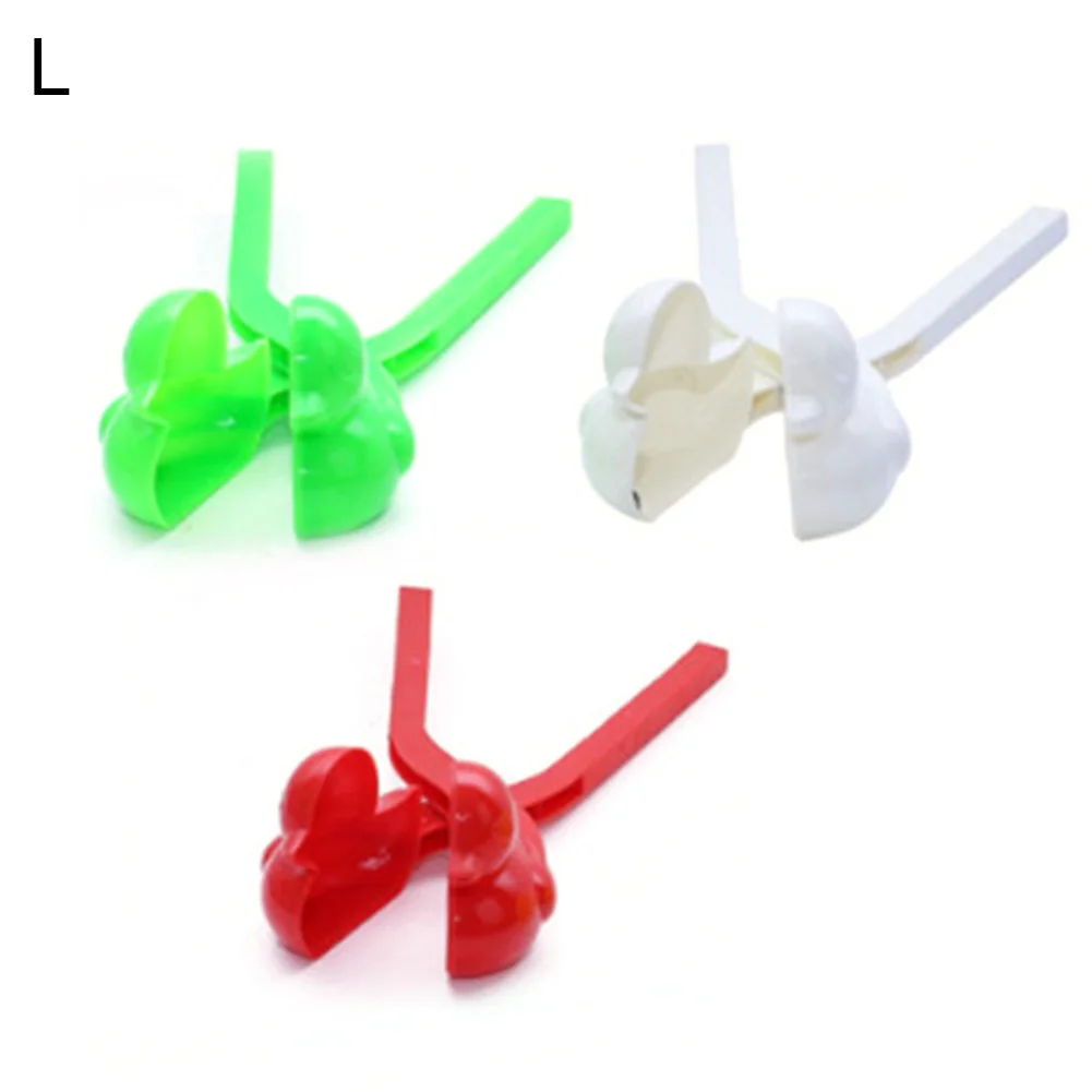Creative Outdoor Fun& Sports Cartoon Lovely Duck Shaped Snowball Maker Clip Children Outdoor Winter Snow Sand Mold Tool
