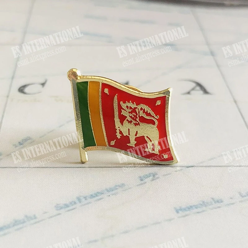 Sri Lanka National Flag Lapel Pins Crystal Epoxy Metal Enamel Badge Paint Brooch Souvenir Suit