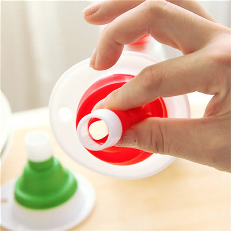 Protable-Mini-Silicone-Foldable-Funnels-Collapsible-Style-Funnel-Hopper-Kitchen-Cozinha-Cooking-Tools-Accessories-Gadgets-1 (3)