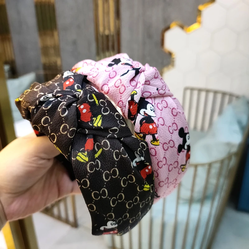 ladies headbands for short hair New Cartoon Mickey Knotted Print Headband Fashion Wide-brimmed Fabric Hairpin High-end Print Hair Accessories Female headband mini hair clips