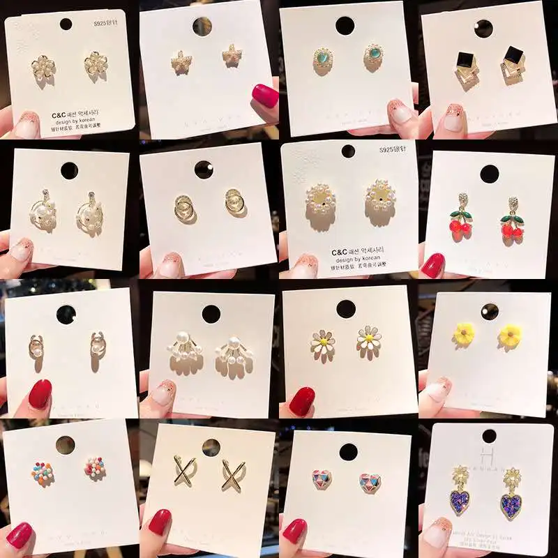 

Small female pearl earring, simple female earring personality sweater joker earring modern delicate geometric earrings