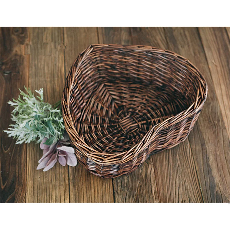 New Newborn Props for Photography Heart Shaped Rattan Nest Box Baby Photography Props Posing Sofa Bebes Accesorios Recien Nacido
