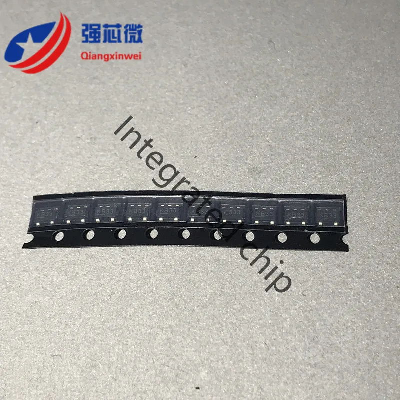 MIC5205-3.3YM5 (2)