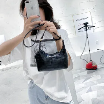 

Crossbody Bags for women 2020 new summer fashion designer leather crocodile pattern shoulder bag mini luxury clutch black bag