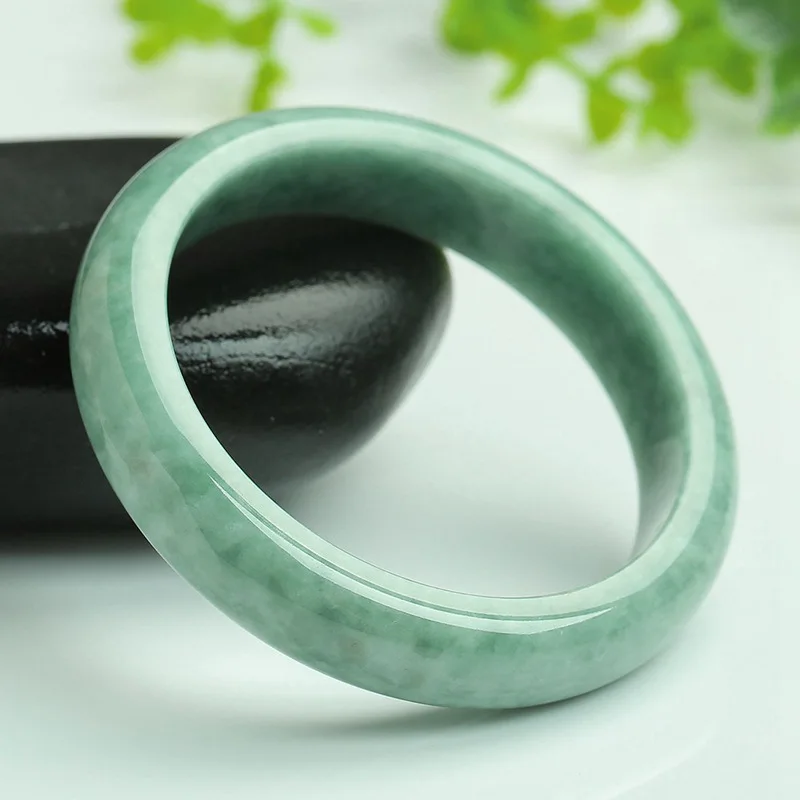 

Emerald Jade Bracelet Women's Emerald Light Green Floating Floral Jade Bracelet