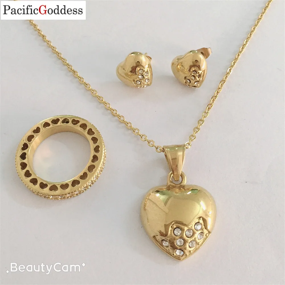 

round ring heart earrings necklace jewelry set
