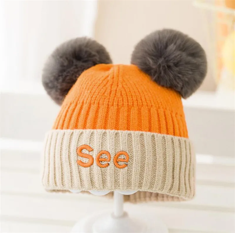 Зимние Детские плюшевые шапочки, шапка для детей, теплая вязаная шапка с помпоном, смешанные цвета, для девочек и мальчиков, одноцветные, с буквенным принтом, Skullies Bonnet, аксессуары - Цвет: Оранжевый