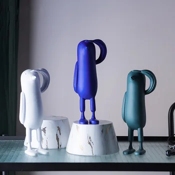 

Nordic Creative Eco-friendly Resin Penguin Decoration A Modern Simple Home Tabletop Decoration Gift Sample Room Decoration Gift