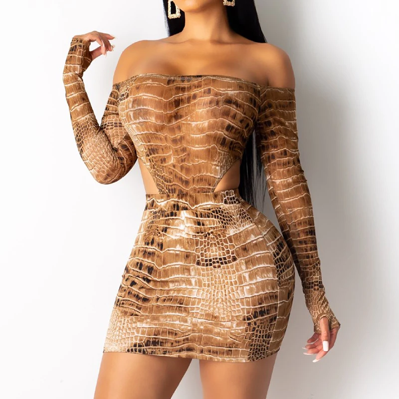 

Crocodile Print Off Shoulder Skirts Two Piece Outfits Slash Neck Full Sleeve Bodysuits+Slim Skirt Rompers Club Sexy Women Sets