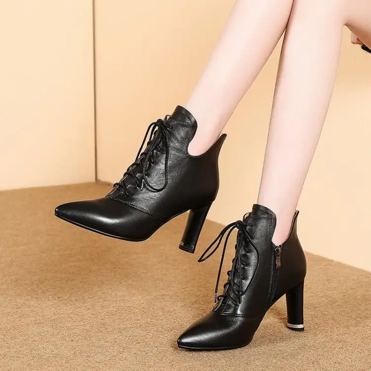 

Since pointed leather thick with short boots with Martin boots with single head layer cowhide boots 8.5 cm
