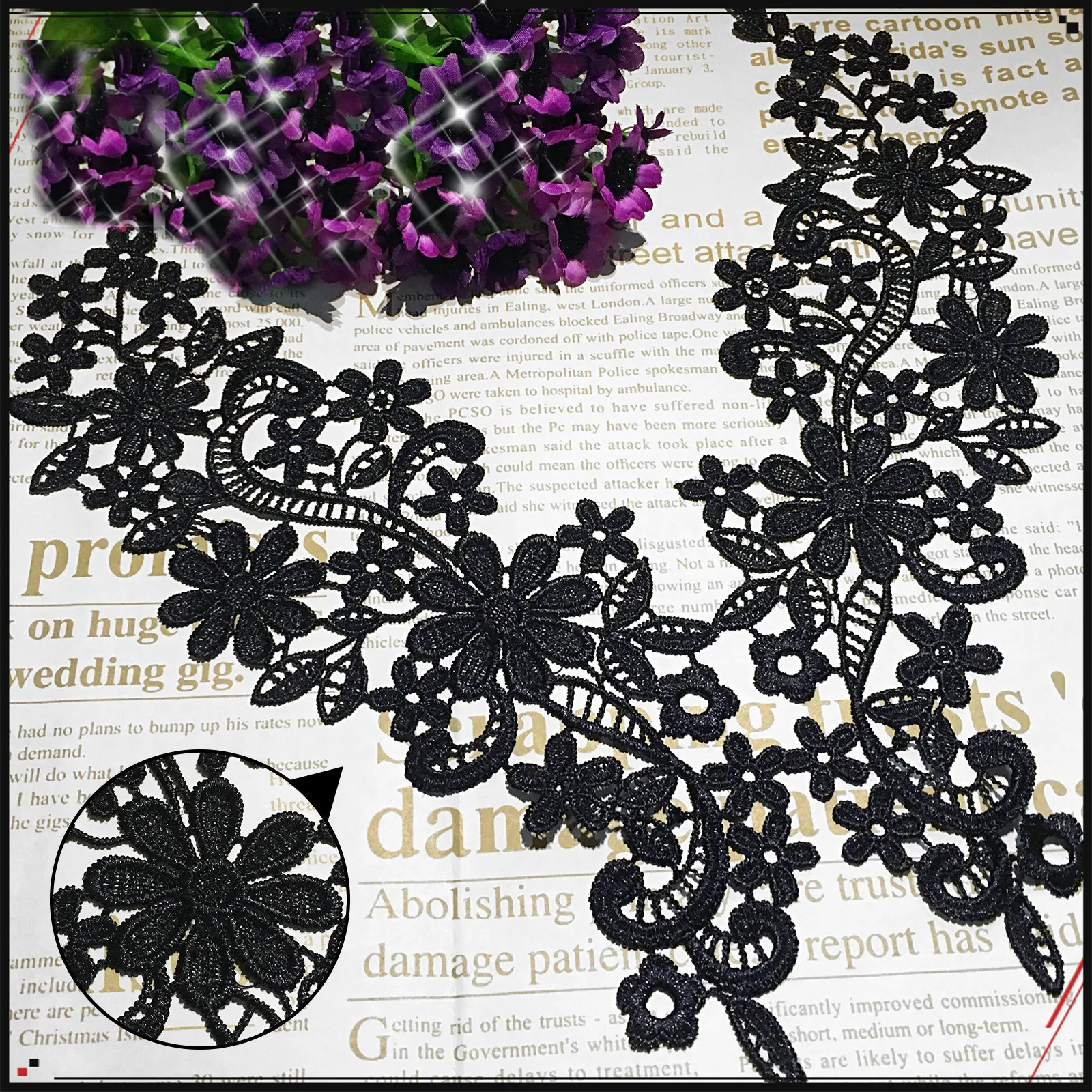 

1Pair Hollow Embroidered Lace Collar DIY Sewing Lace Neckline Applique Trims Venise Patches