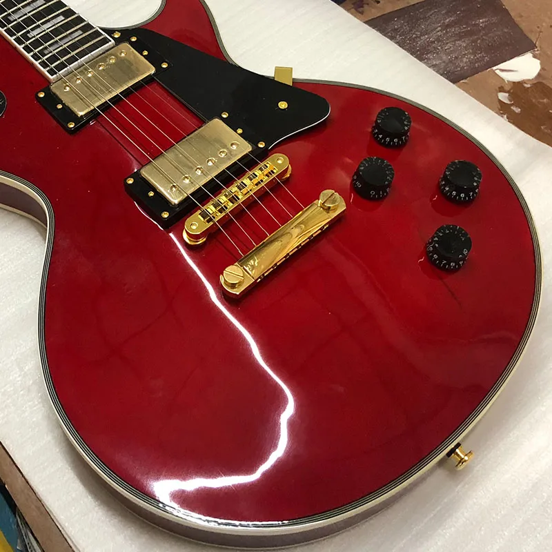 

High quality red 6-string electric guitar, rose wood fingerboard, square inlay, gold accessories, customizable guitar