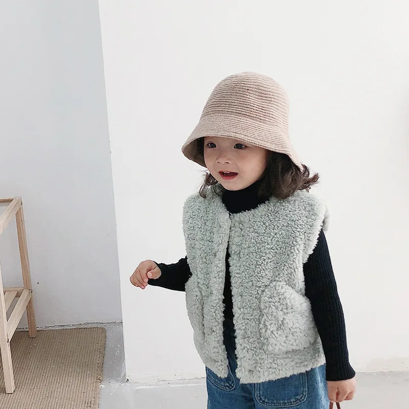 Winter Baby Girls Lamb Fleece Vests Korean Style Thicken Warm Sleeveless Padded Coats Toddlers kids Waistcoats - Цвет: light green