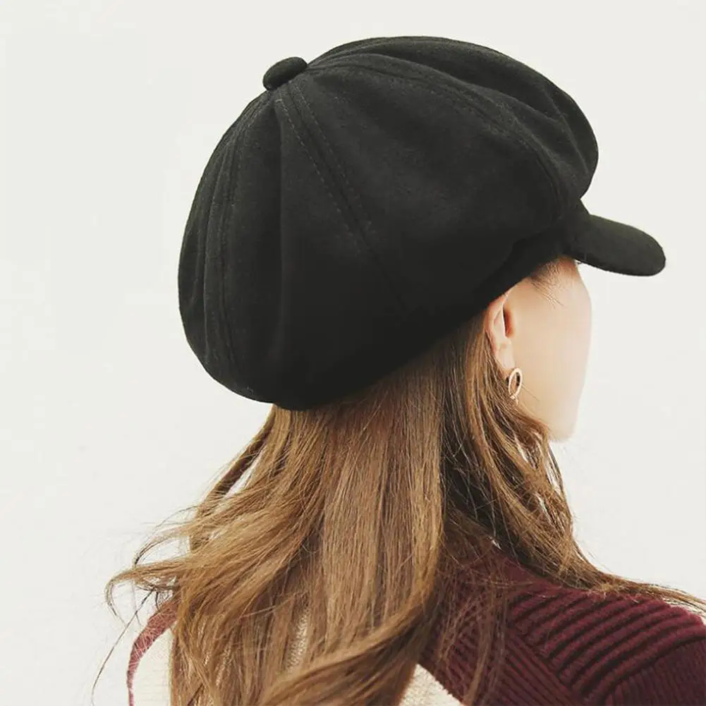 приплюснутая кепка женская. восьмиугольная кепка женская. берет дикая. берет дикая.