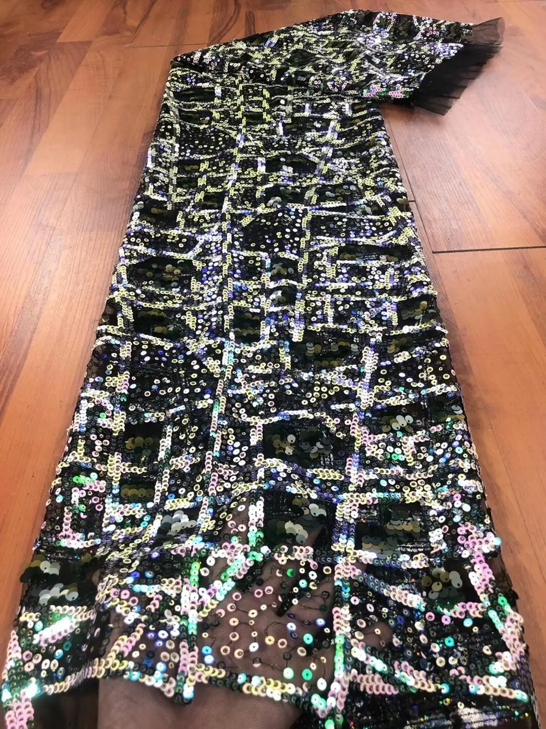 

Embroidered tulle sequin lace fabric 5 yards 2020 new French luxury lace fabric JJ-SZ0242