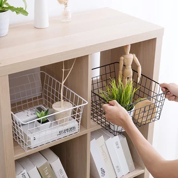 

Nordic Wire Iron Storage Basket Cosmetics Clothes Fruit Basket Desktop Box Container Kitchen Bathroom Shampoo Baskets Organizer