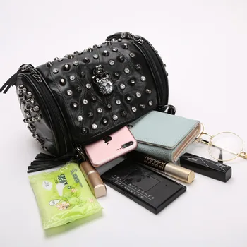 

New Sheepskin Small Bucket Shoulder Bags Women Rivet Women Hand bags Ladies Phone Pocket Zipper Crossbody Bags