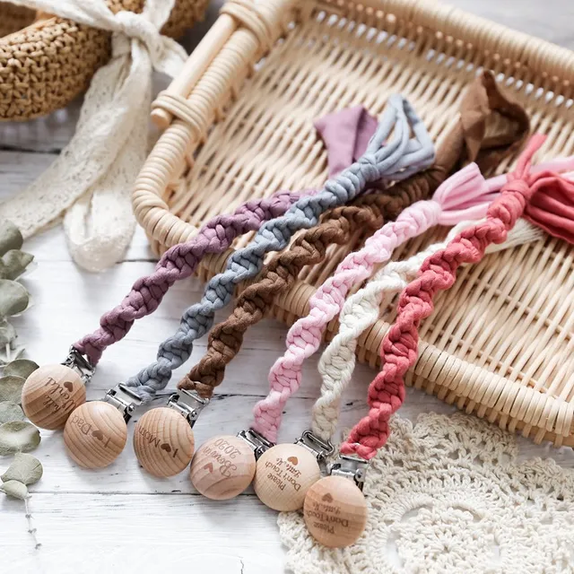 1PC Baby Pacifier Chain Engraved Wooden Pacifier Clips Personalized Cute Soother Chains Holder Nipples Baby Teething Baby Toys 1