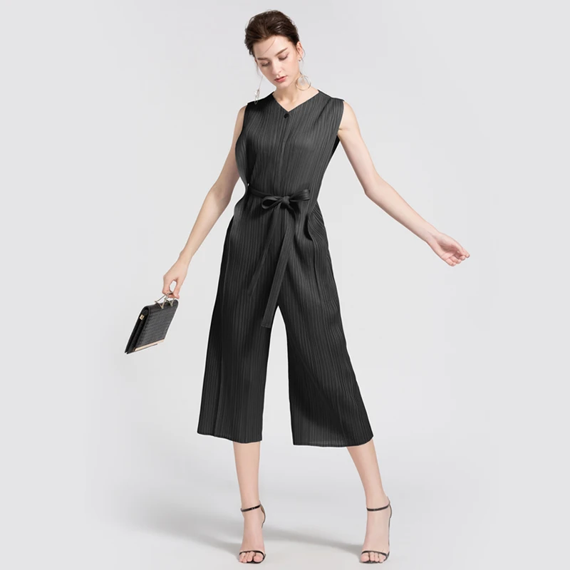 2020 Summer overalls Miyake New high waist tie pleated jumpsuit black sleeveless was thin wide leg Elegant jumpsuit for women