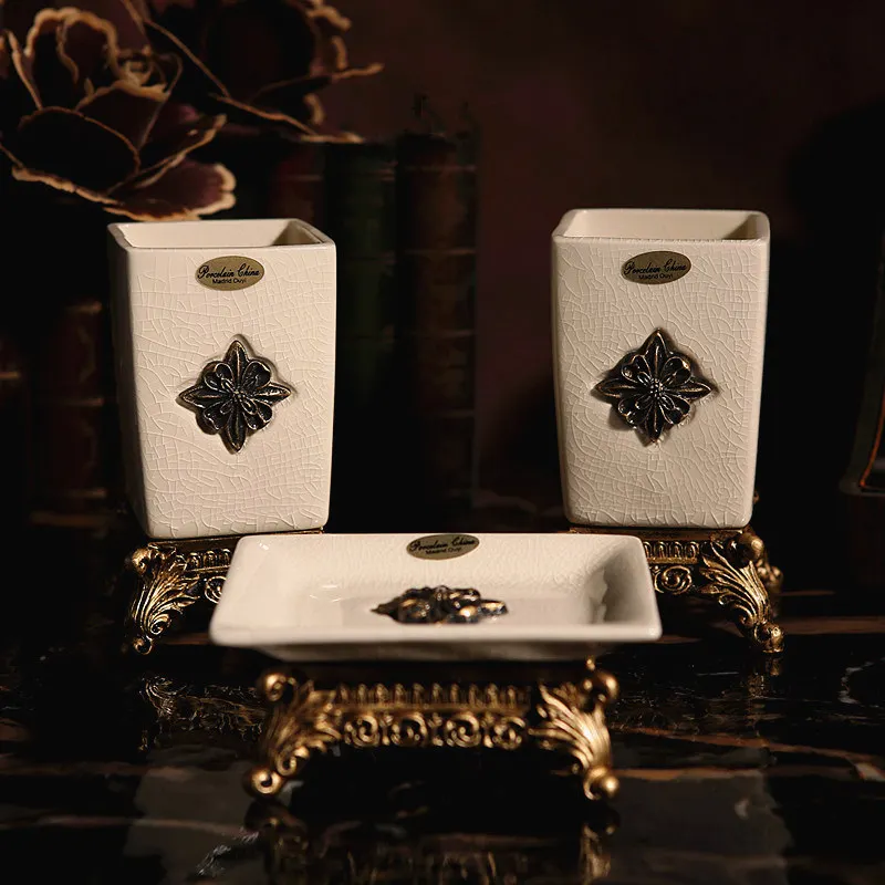 Bathroom Hardware B Роскошная ванная комната зубная щетка чашка мыльница бутылка с диспенсером, европейский стиль керамики набор оборудования для ванны - Цвет: Bathroom Hardware B