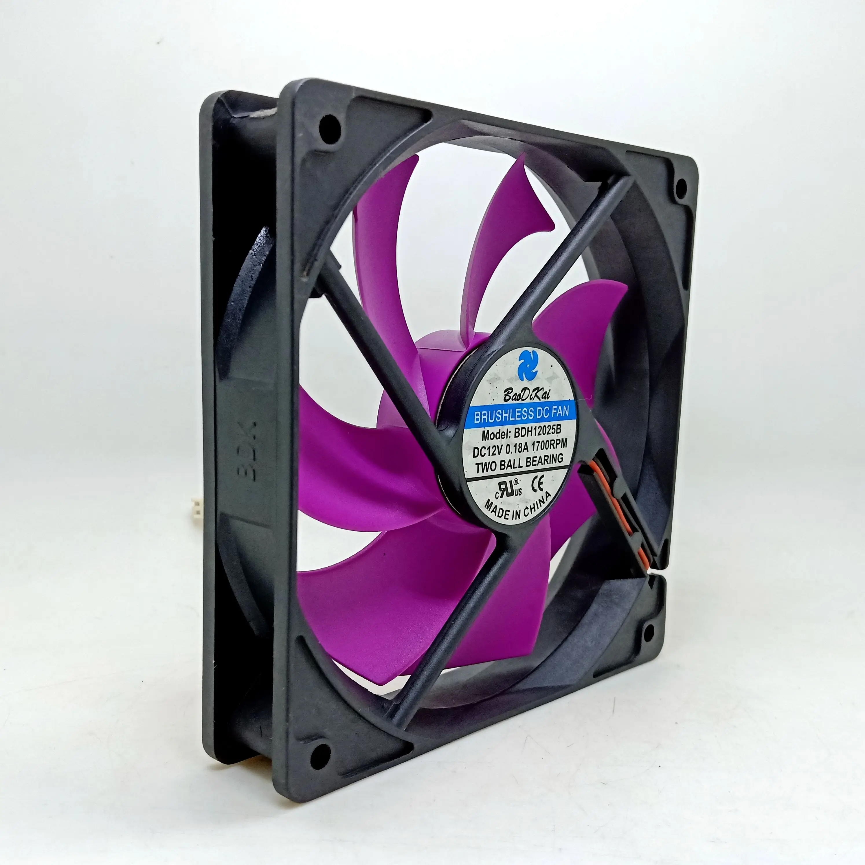 Silence Quiet Cooling Fan 120mm Computer Fan 12v 1700rpm 0.18a For Pc