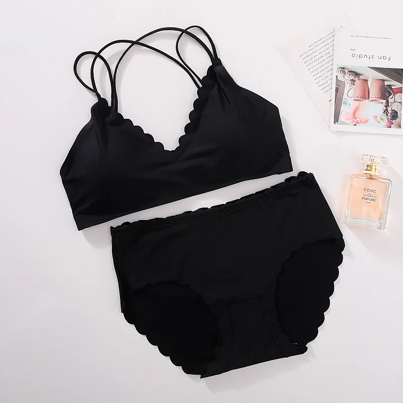 

Sexy Women Bra Panties Set Glossy Seamless Bra Push Up Bralette Wireless Underwear Set Female Beach Japanese Lingerie Set