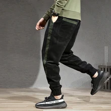 Осень-зима модные мужские джинсы свободного кроя в полоску дизайнерская Повседневное вельветовые черные шаровары c принтом уличная одежда в стиле «хип-хоп», спортивные штаны Для мужчин
