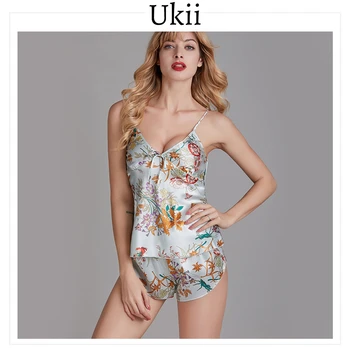 

Ukii Sexy Floral Satin Pajama Women 2020 Backless Strap Pajamas 2pcs Set Mujer Sleepwear Female Homewear Lounge Wear Plus Size