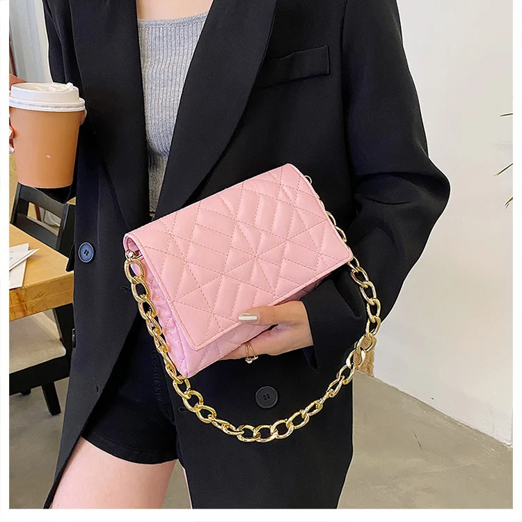 Branded Women's Shoulder Bags 2021 Metal Thick Chain Quilted Designer Purses And Handbag Women Clutch Bags Ladies Striped bag Branded Women's Shoulder Bags 2021 Metal Thick Chain Quilted Designer Purses And Handbag Women Clutch Bags Ladies Striped bag