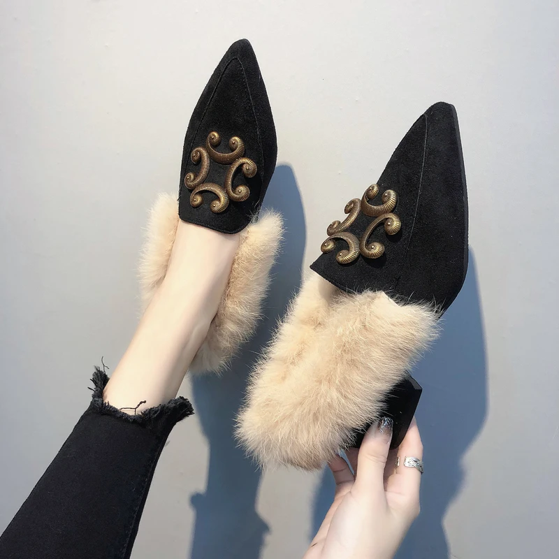 Черный Fur Slippers Womens Slides Warm Winter Furry Footwear Outdoor Autumn and Winter Fashion Comfort Shoes Woman Cute Muler Slippers - Цвет: Черный