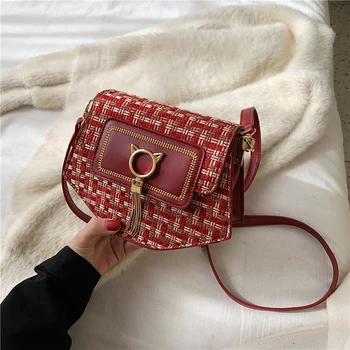 

2020 new irregular Plaid women's shoulder bag, cat metal decoration Single Shoulder Messenger small square bag