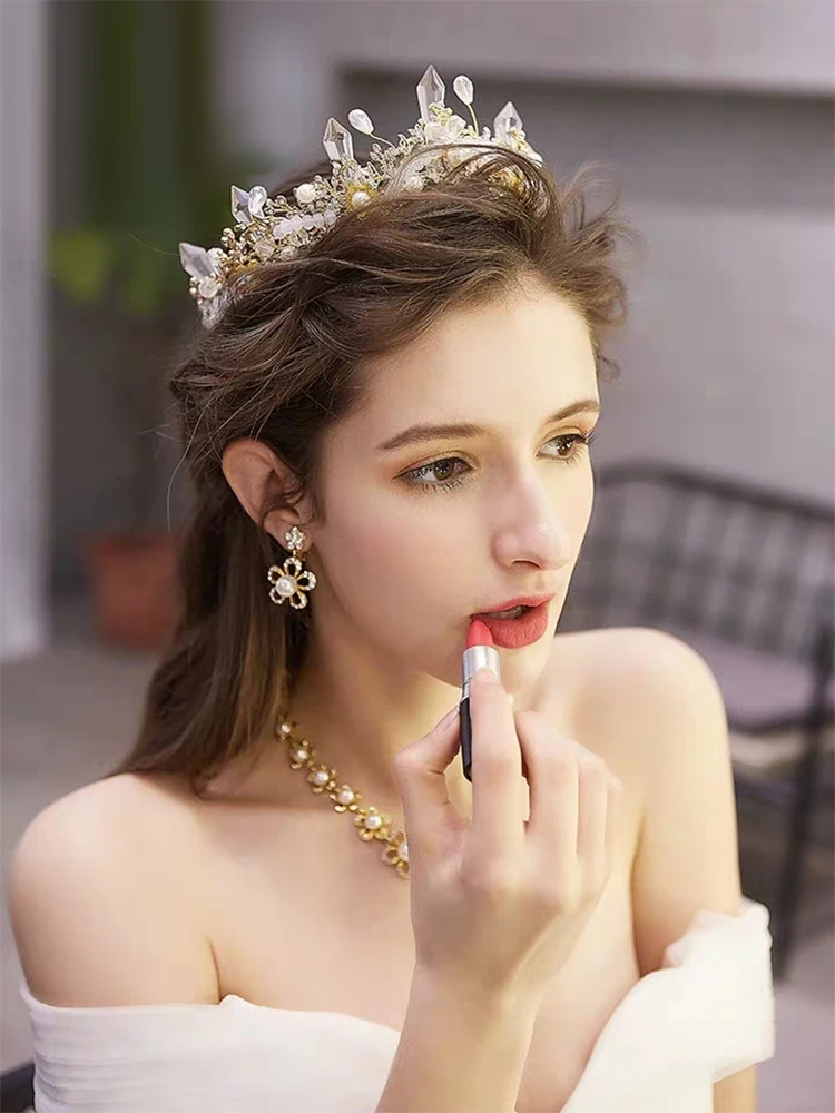 Wedding Women Shell Pearl Crystal Rhinestone Crown Bride Bridesmaid Gold Plating Head Hoop Bridal Metal Flower Hair Band Tiara Wedding Women Shell Pearl Crystal Rhinestone Crown Bride Bridesmaid Gold Plating Head Hoop Bridal Metal Flower Hair Band Tiara