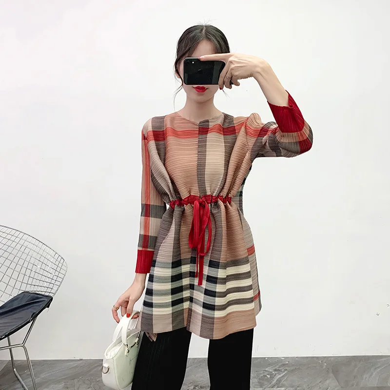 MIYAKE плиссированная клетчатая Футболка с принтом, новая плиссированная футболка с длинным рукавом на подкладке, осенняя и зимняя тонкая тем... MIYAKE плиссированная клетчатая Футболка с принтом, новая плиссированная футболка с длинным рукавом на подкладке, осенняя и зимняя тонкая тем...