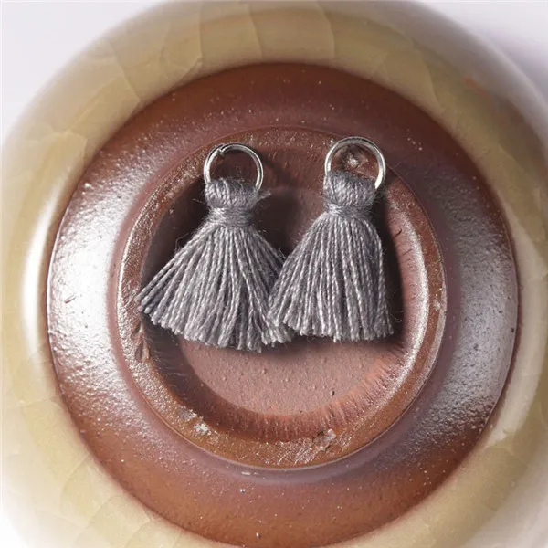 10 шт./лот, 1,5 см, хлопковая нить, мини кисточка, сделай сам, богемное ювелирное изделие, браслет, ожерелье, охота за сокровищами, кисточка, подвеска, кисточка - Цвет: 5 gray